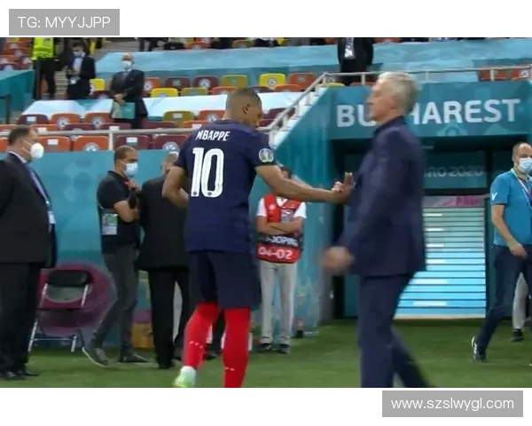 上周跛行拍姆伯莫随队战西汉姆